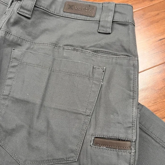 NWOT Men's Vertx Gray Pants 33x32 - Picture 4 of 8